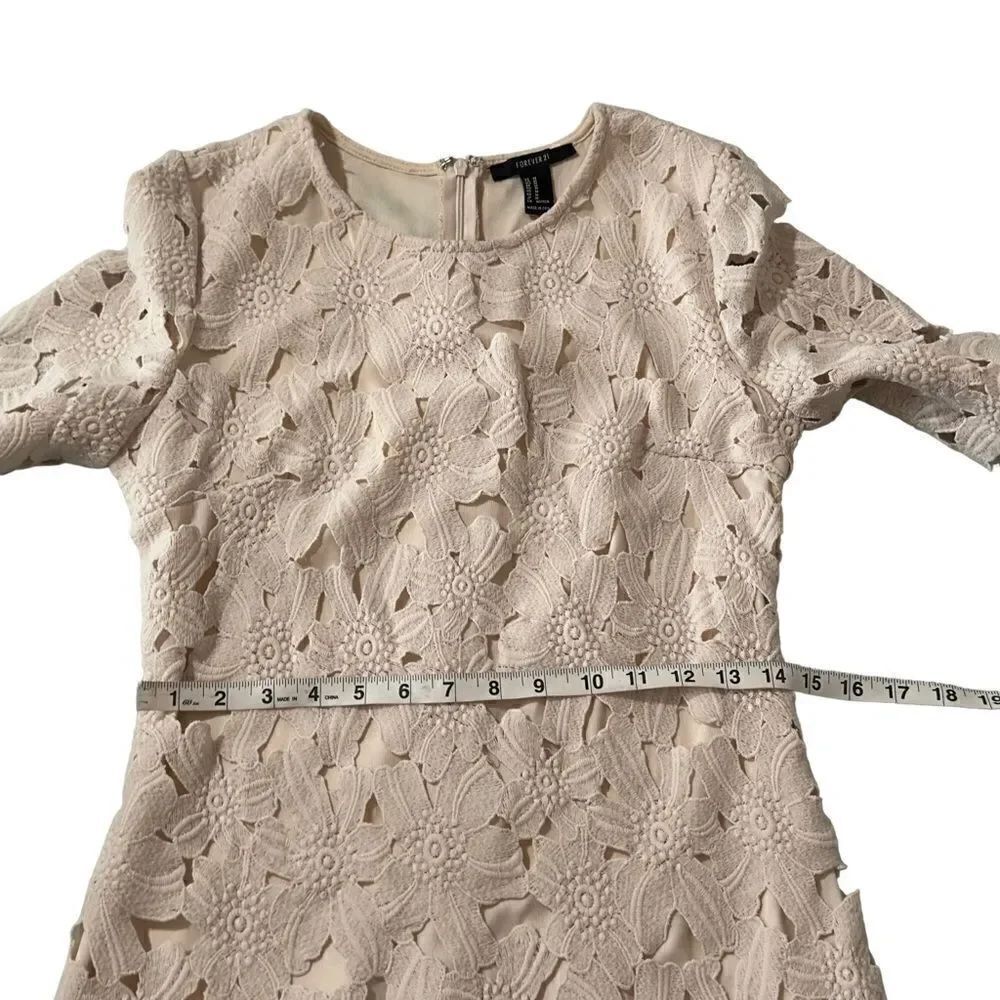 Forever 21 Lace Blush Dress MEDIUM - Picture 5 of 13